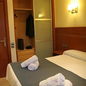 2* Aparthotel Arago565